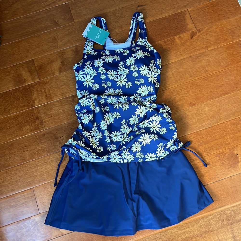 NWT ELLA MAE MAYA SWIM SUIT SIZE SMALL